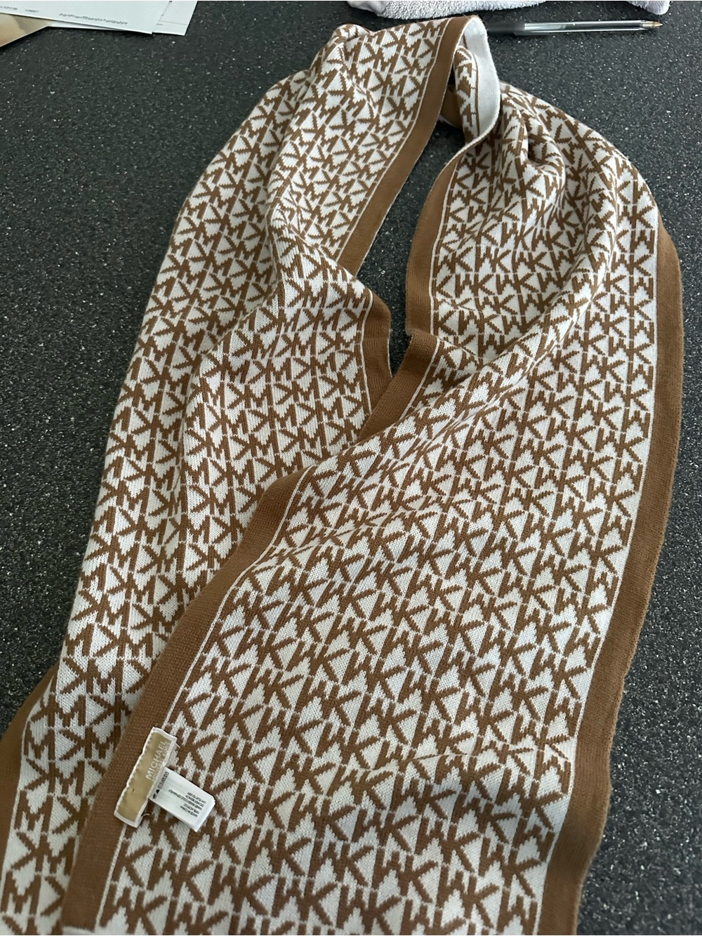Michael Kors Tan & Cream Logo Knit Scarf
